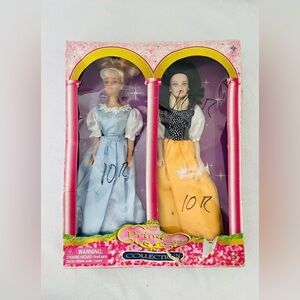 Vintage Barbie Doll Set Of 2 Cinderella And Snow White Unique Rare Still In Box